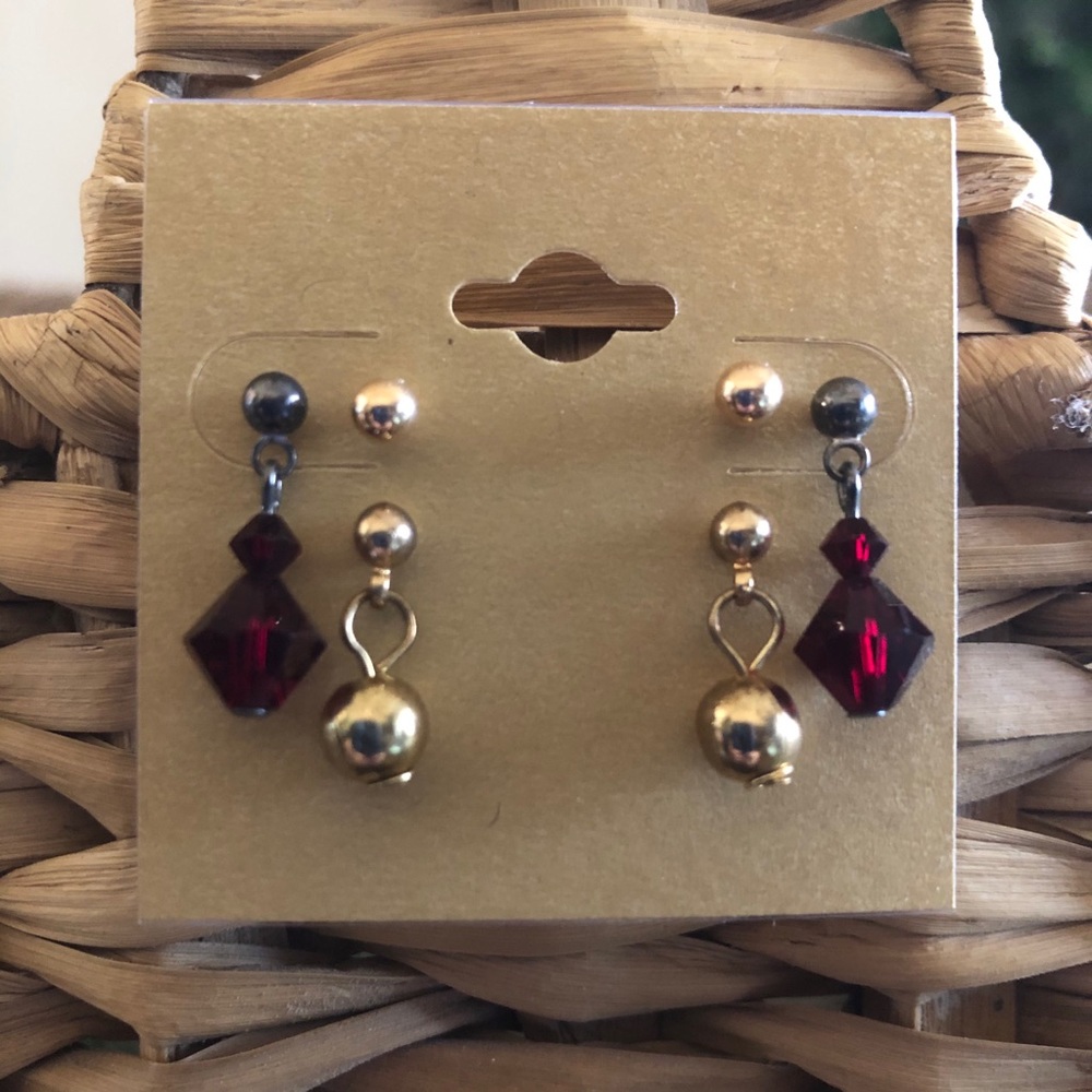 Vintage set of three elegant style earrings